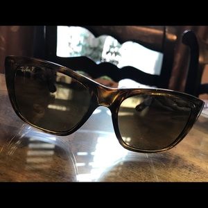 Ray-ban tortoise shell polarized sunglasses